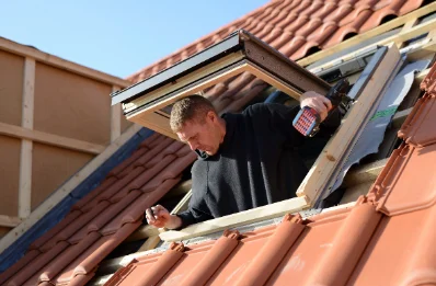 Pose de fenêtres de toit Velux à Mellac